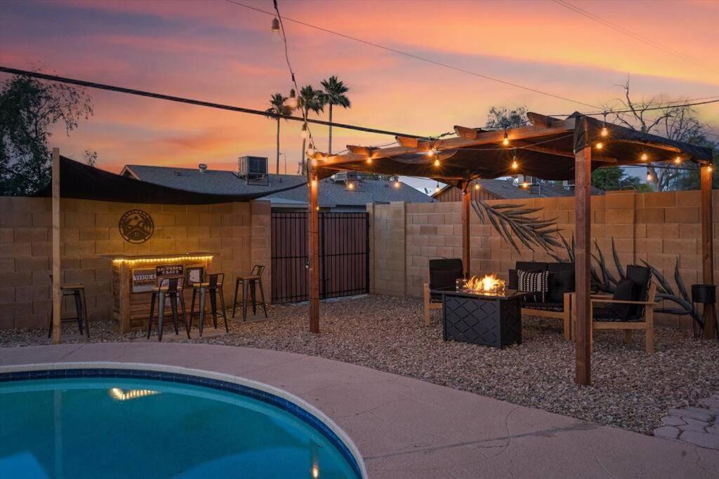 Modern Tempe Home With Heated Pool, Asu Bagian luar foto