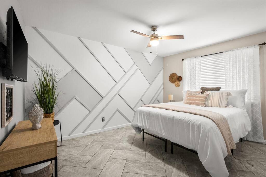 Modern Tempe Home With Heated Pool, Asu Bagian luar foto